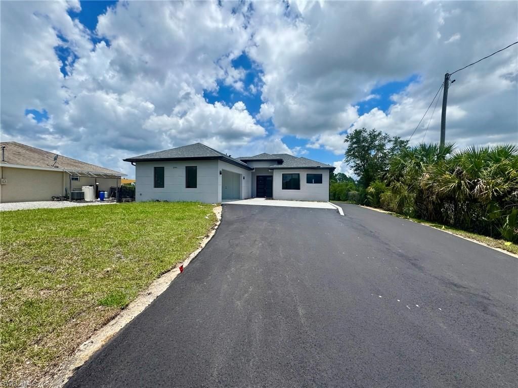 Photo of 2741 41st AVE NE, NAPLES, FL 34120 (MLS # 226019880)