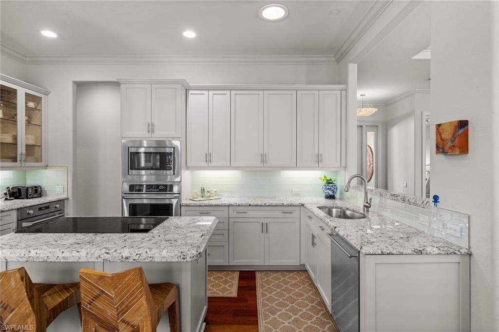 TROON LAKES - Residential