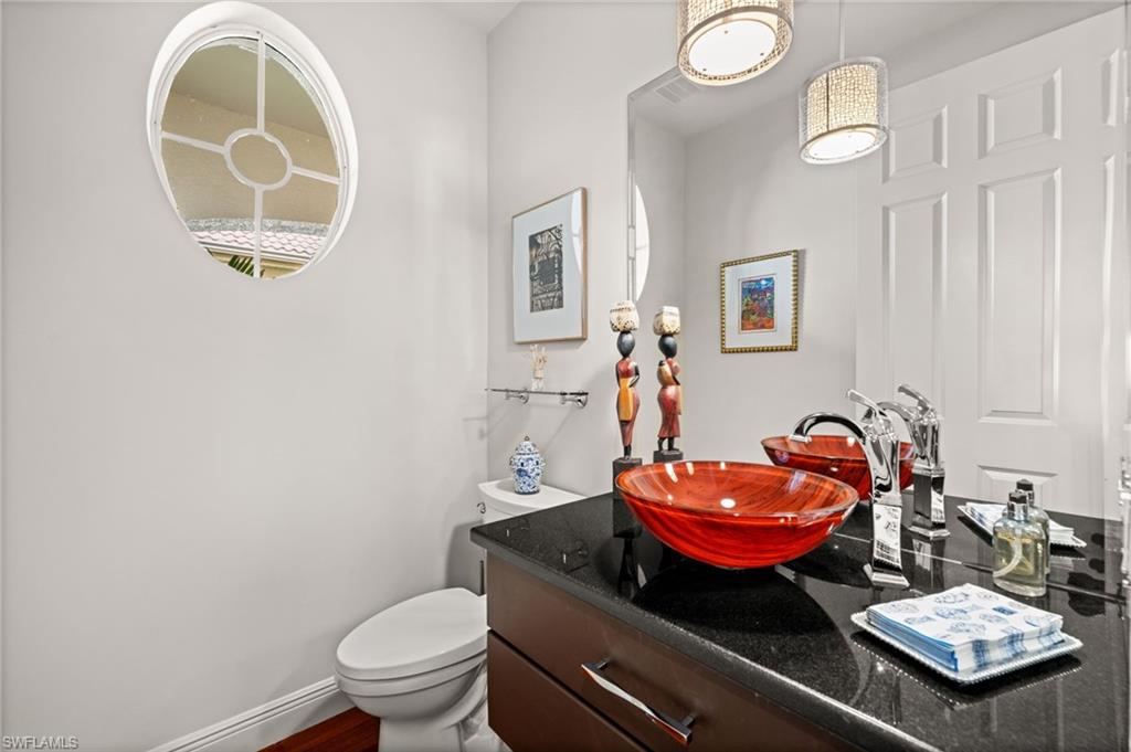 TROON LAKES - Residential