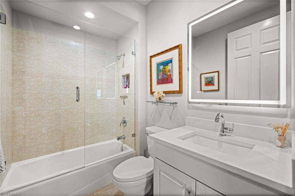 TROON LAKES - Residential