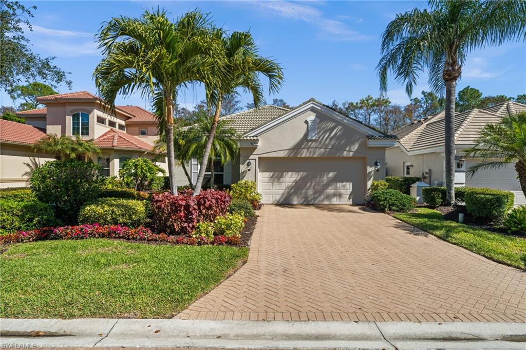 TROON LAKES - Residential