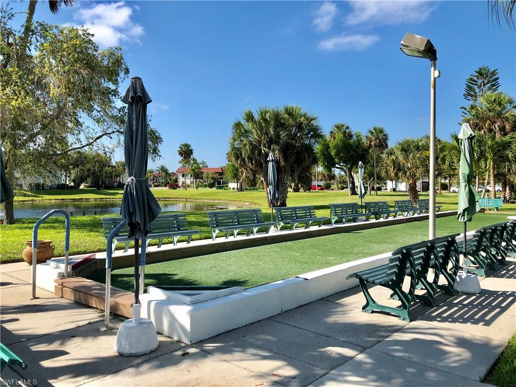 FAIRWAYS AT PAR TWO - Residential Lease