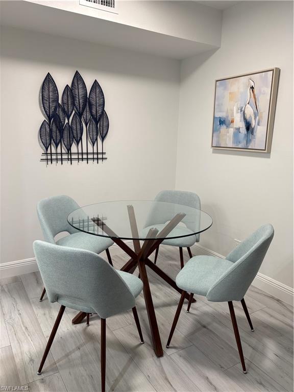 FAIRWAYS AT PAR TWO - Residential Lease