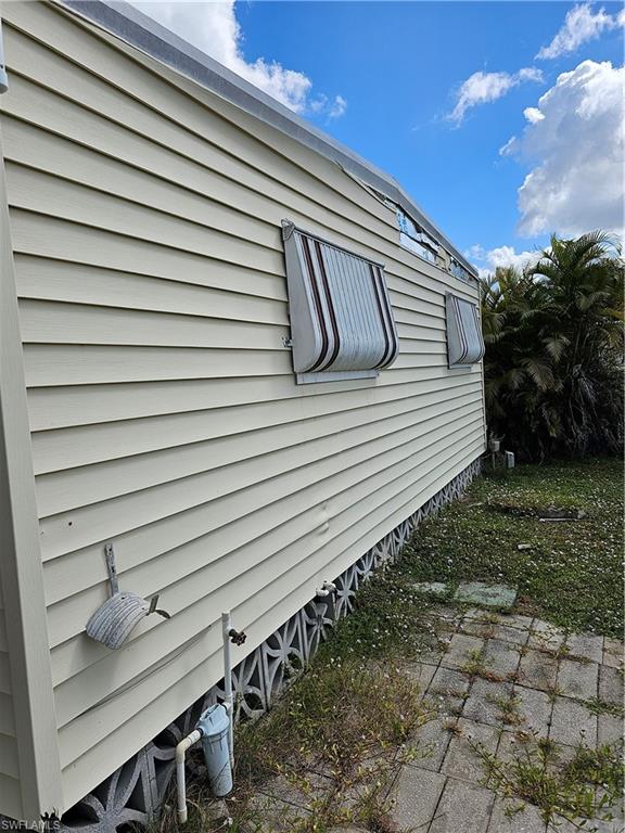 COACHLIGHT MANOR MOBILE HOME - Residential