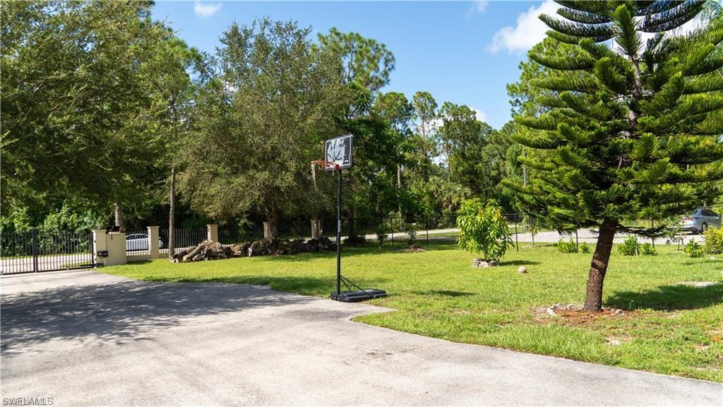 GOLDEN GATE ESTATES - Residential