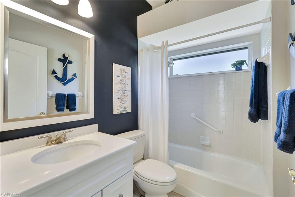 LONGLAKE - Residential