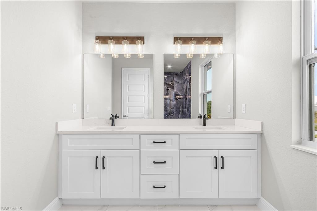 BANYAN VILLAGE - Residential