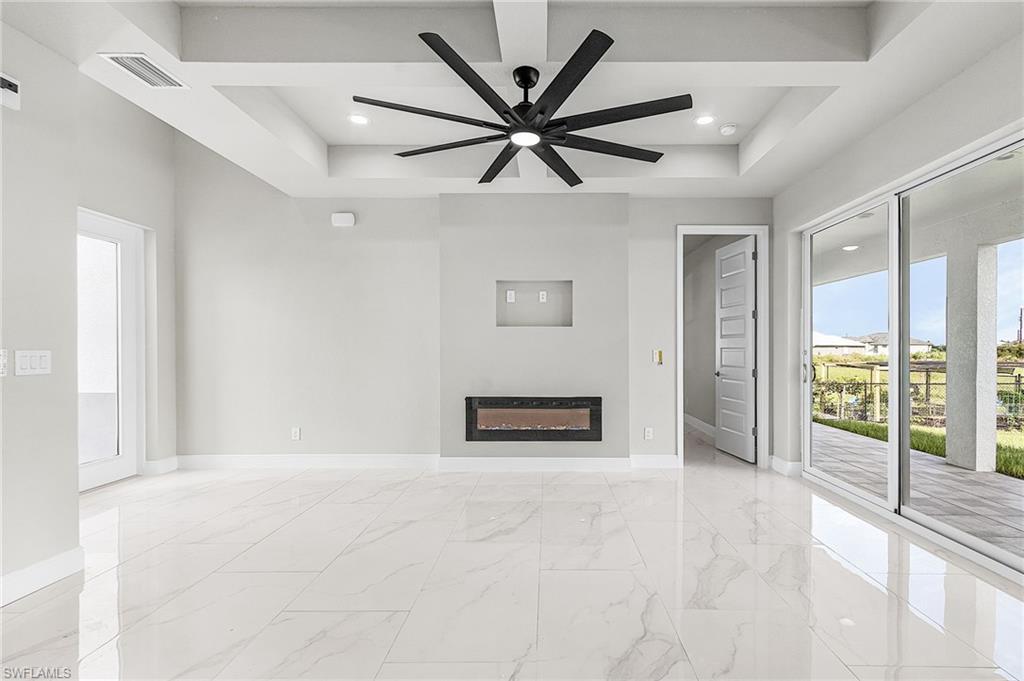 BANYAN VILLAGE - Residential