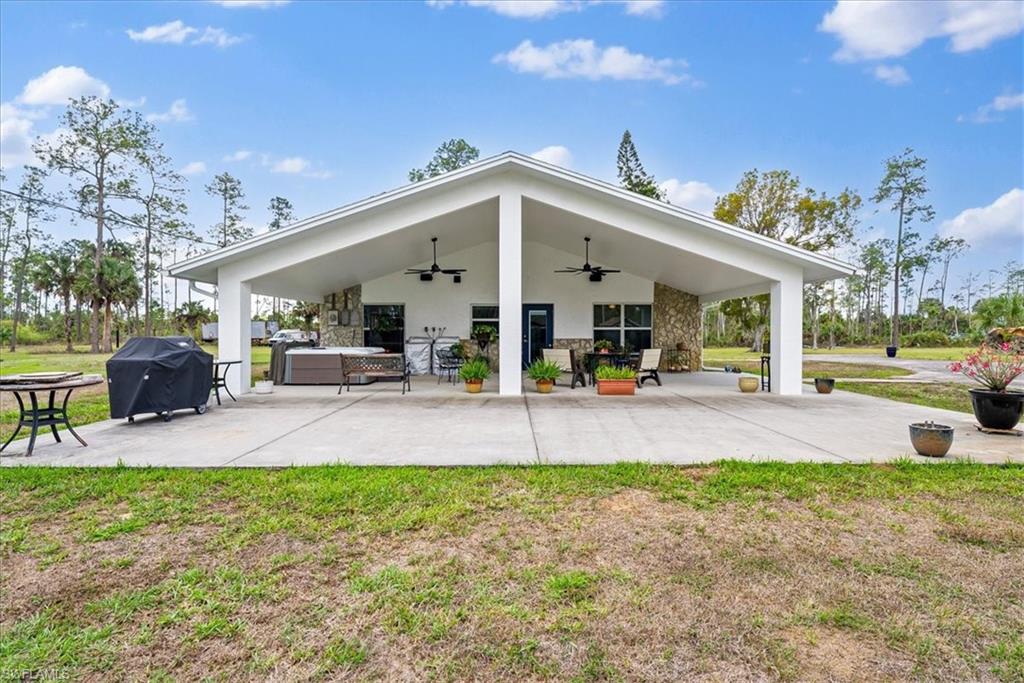 GOLDEN GATE ESTATES - Residential