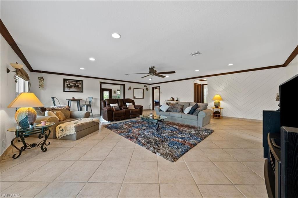 GOLDEN GATE ESTATES - Residential