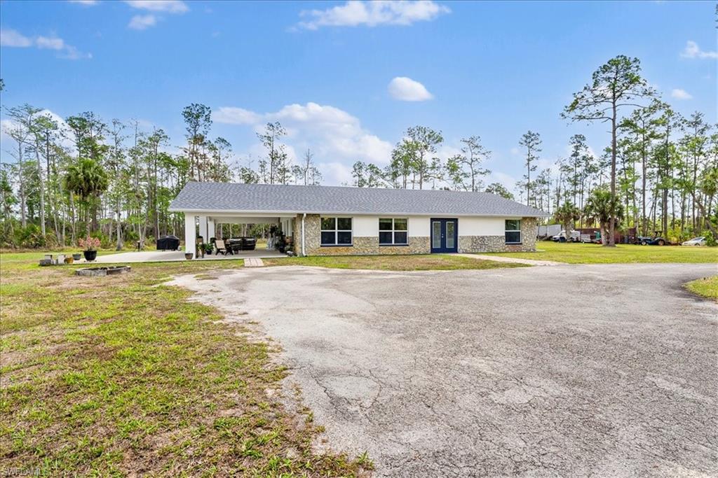 GOLDEN GATE ESTATES - Residential