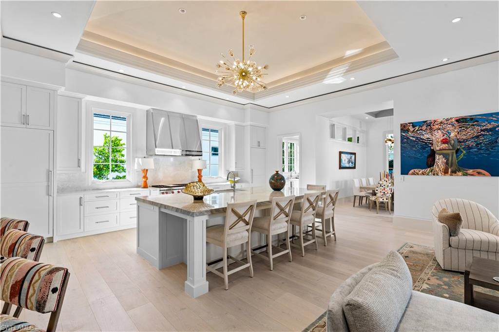 MOORINGS - Residential