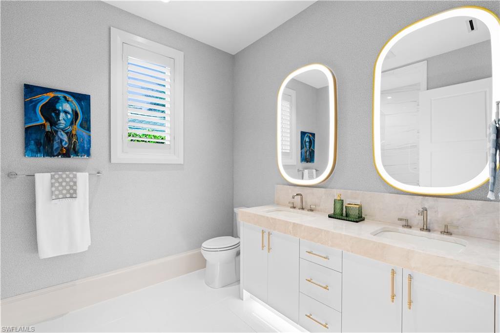 MOORINGS - Residential