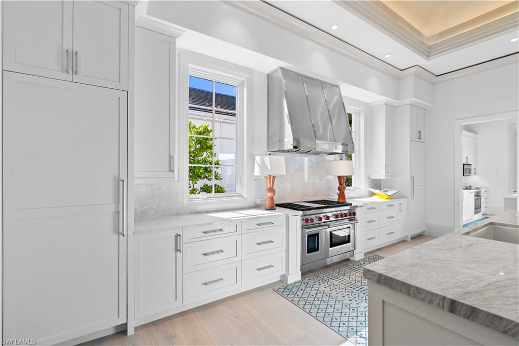 MOORINGS - Residential