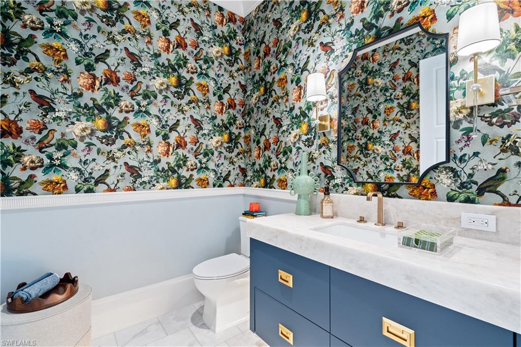 MOORINGS - Residential