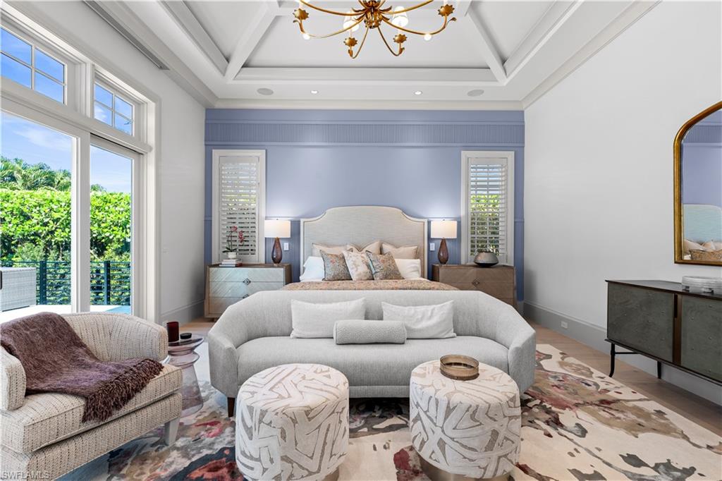 MOORINGS - Residential