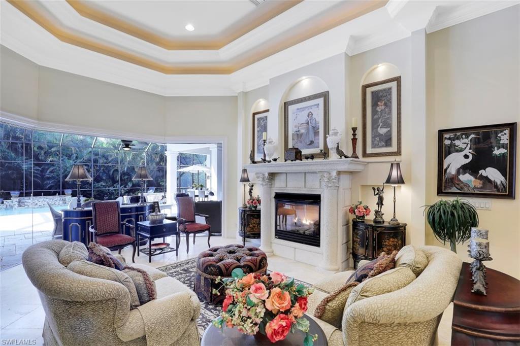 MOORINGS - Residential