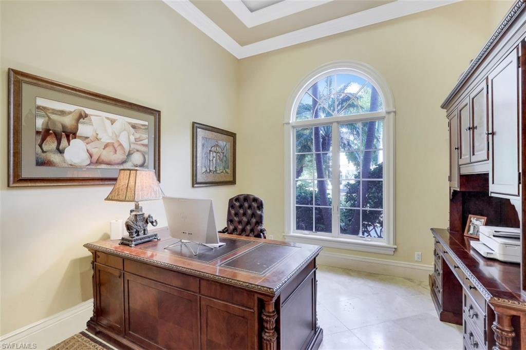 MOORINGS - Residential