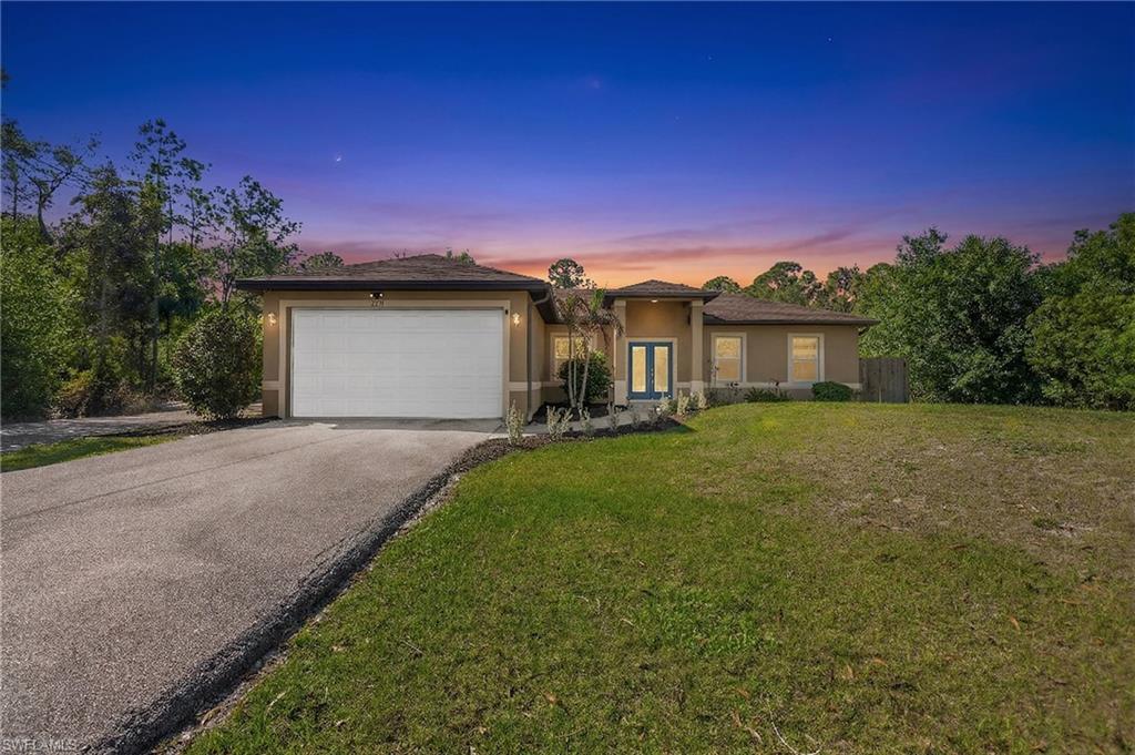 GOLDEN GATE ESTATES - Residential