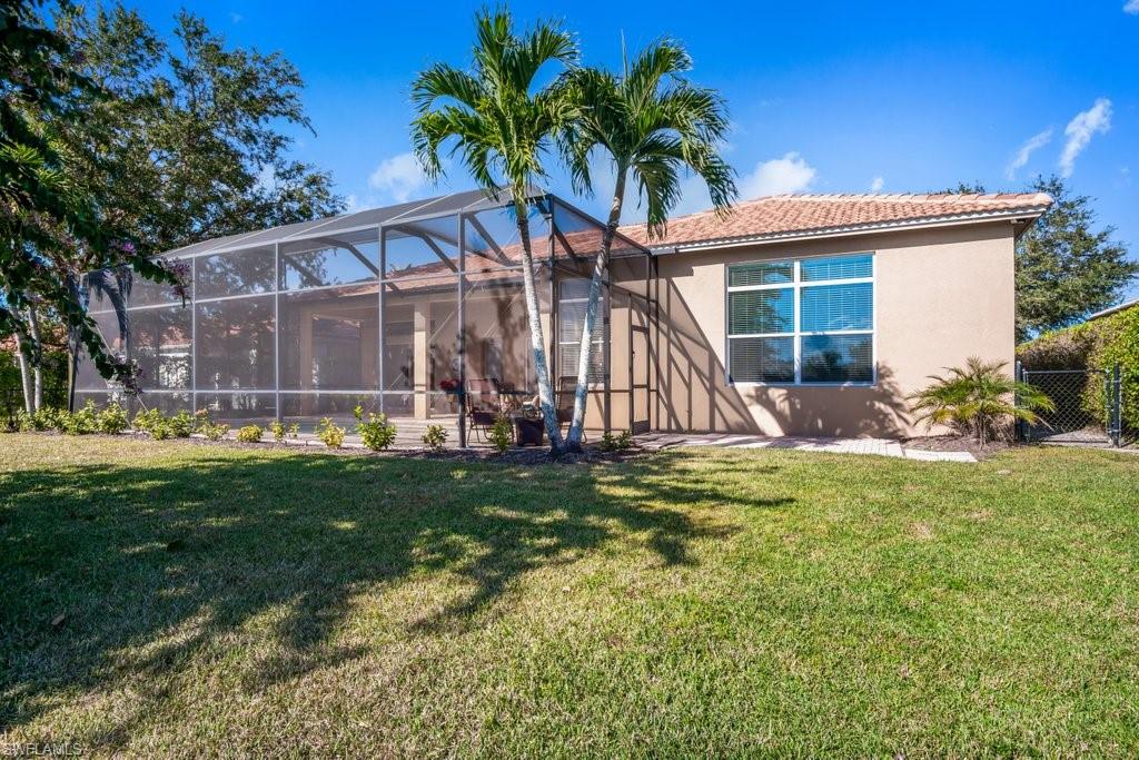 WATERWAYS OF NAPLES - Residential