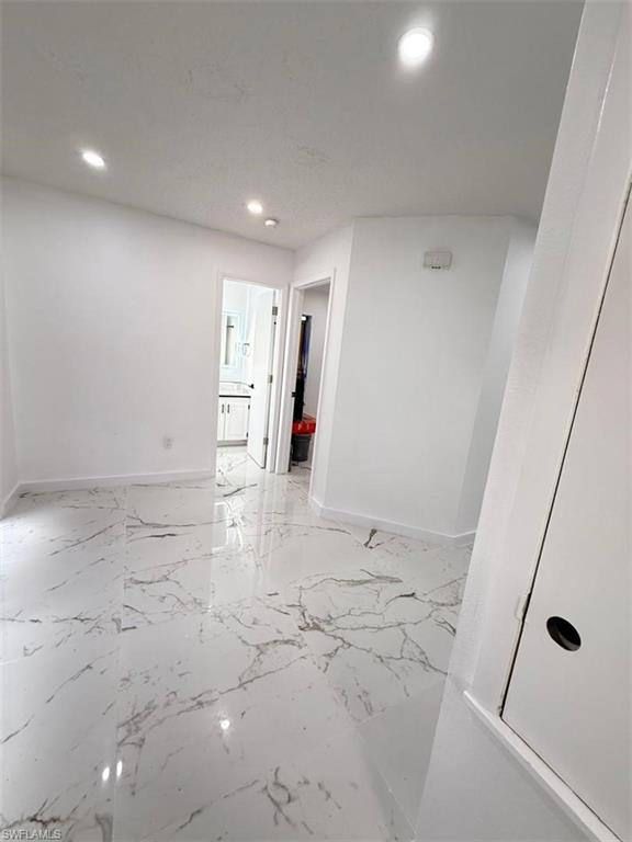 LABELLE - Residential Lease