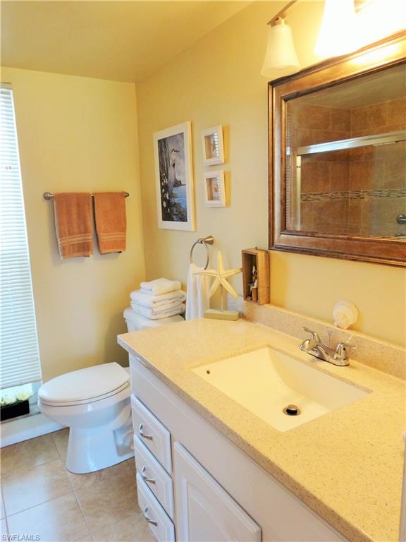 GLADES COUNTRY CLUB - Residential