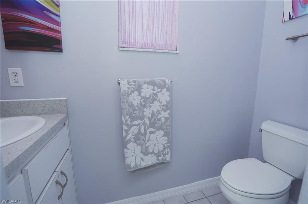 COUNTRY OAKS - Residential