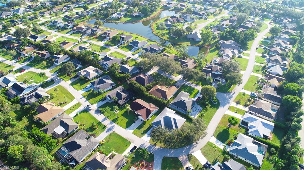 COUNTRY OAKS - Residential