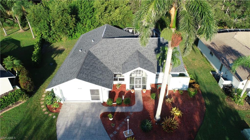 COUNTRY OAKS - Residential