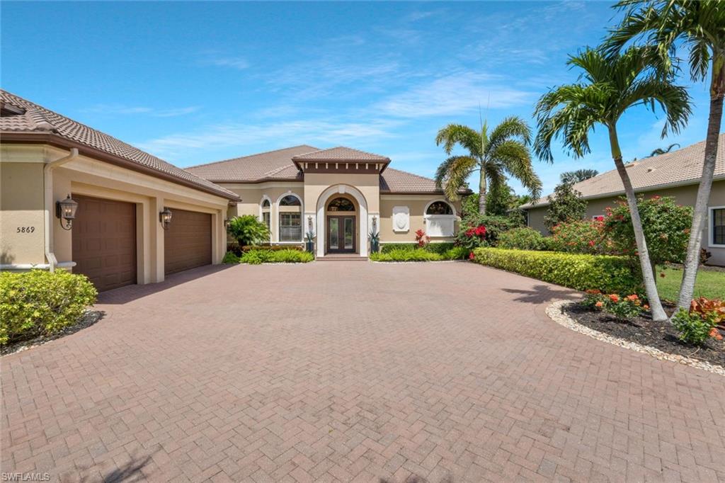 5869 Hammock Isles CIR