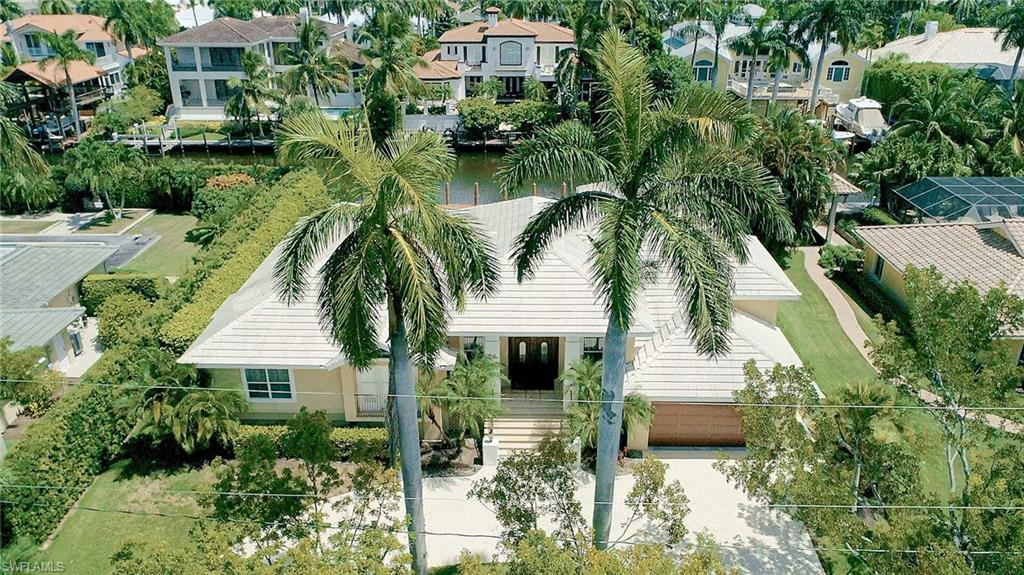 AQUALANE SHORES - Residential