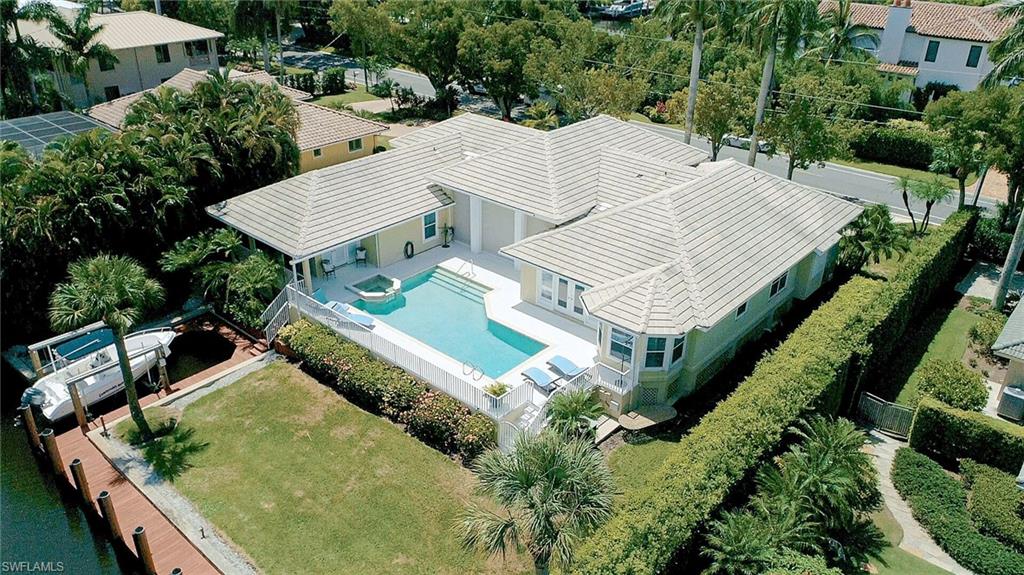 AQUALANE SHORES - Residential