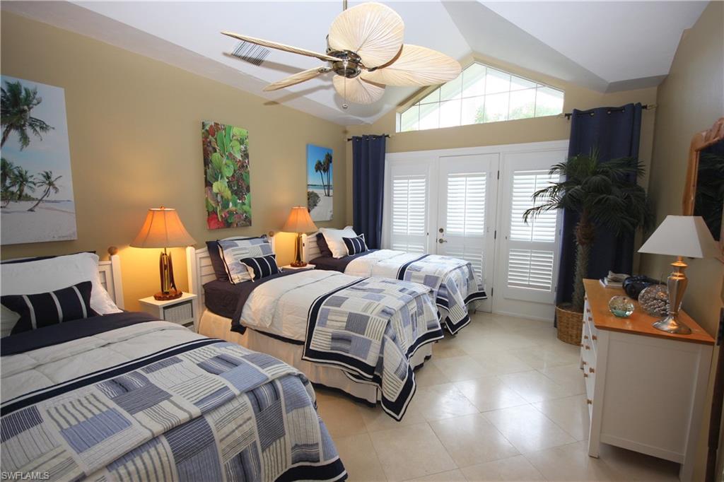 AQUALANE SHORES - Residential