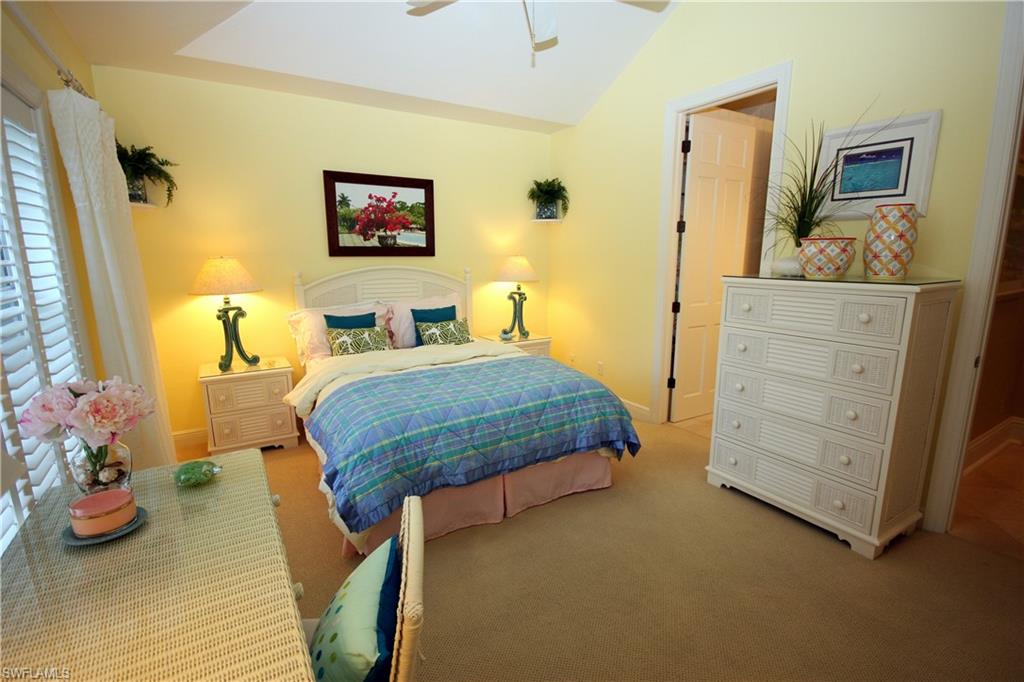 AQUALANE SHORES - Residential