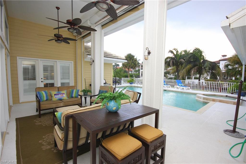 AQUALANE SHORES - Residential