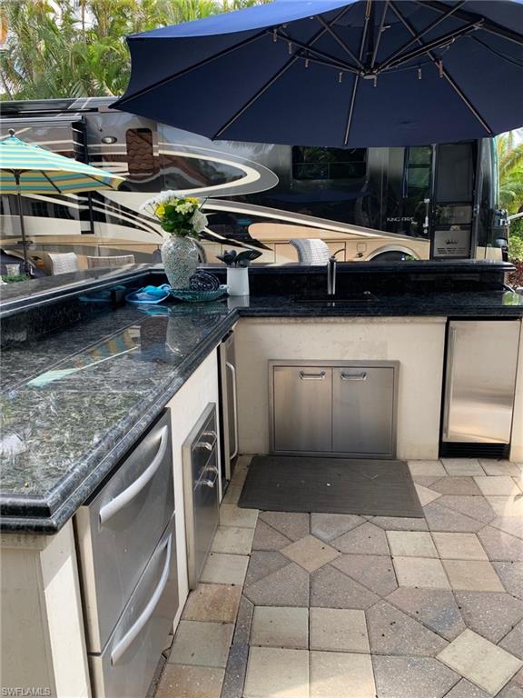 4881 Southern Breeze DR