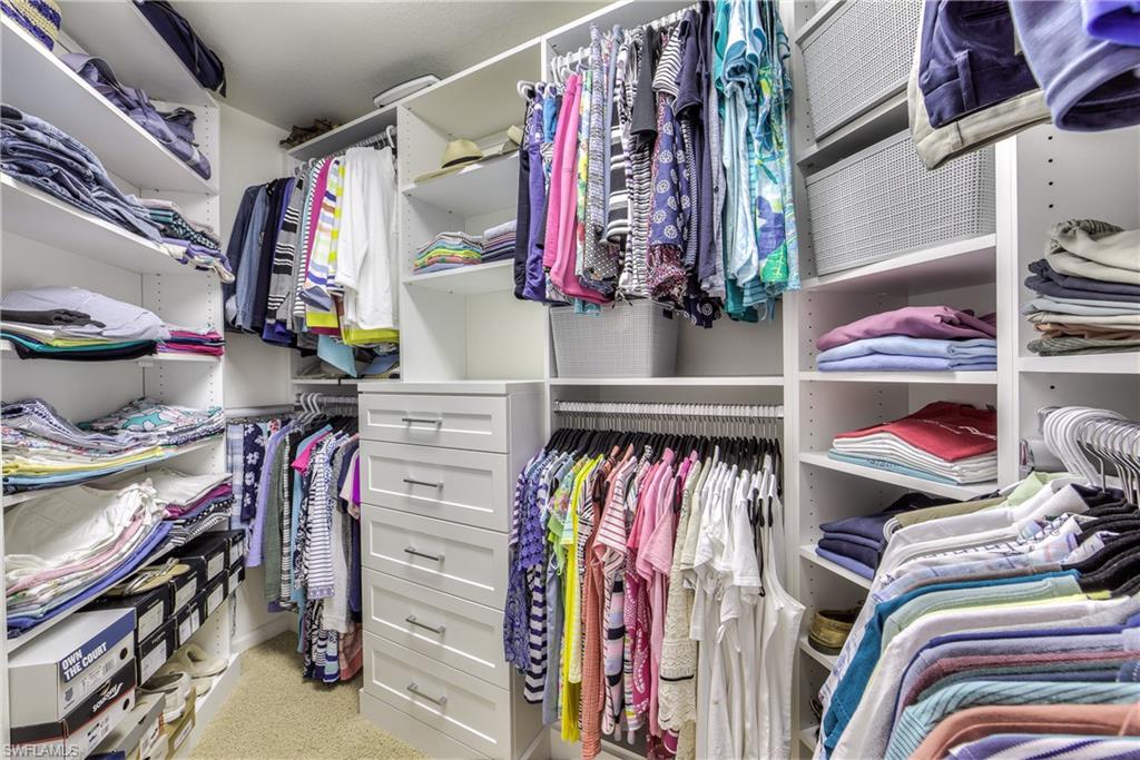 OXFORD POINTE - Residential