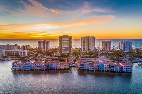 4000 Gulf Shore BLVD N 1500 NAPLES FL 34103