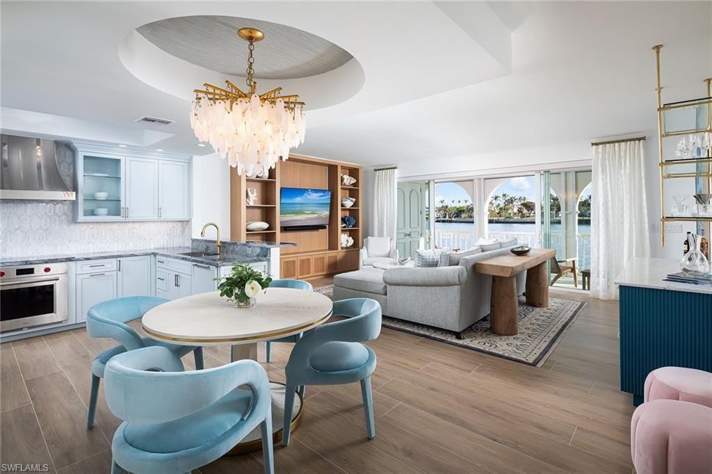 Photo of 4000 Gulf Shore BLVD N #1500, NAPLES, FL 34103 (MLS # 225075557)