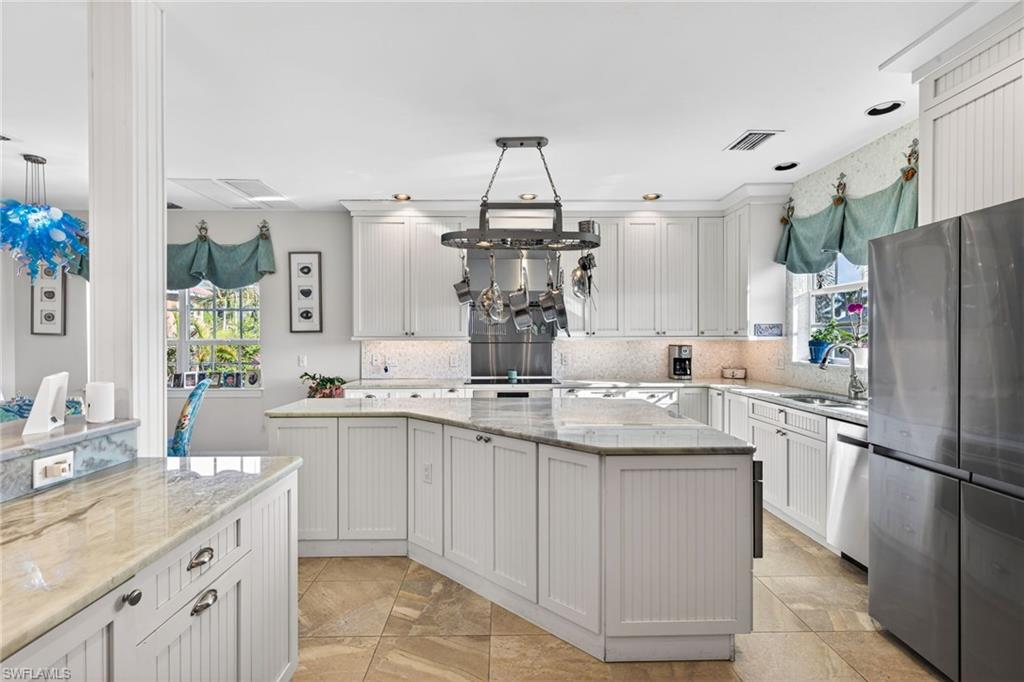 SHELL HARBOR - Residential