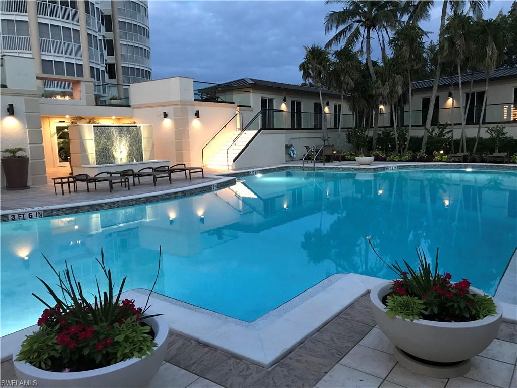 CONTESSA AT BAY COLONY - Residential