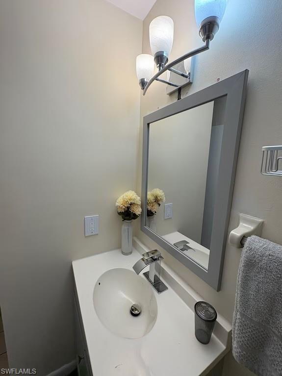 DAVES COURT - Residential Lease