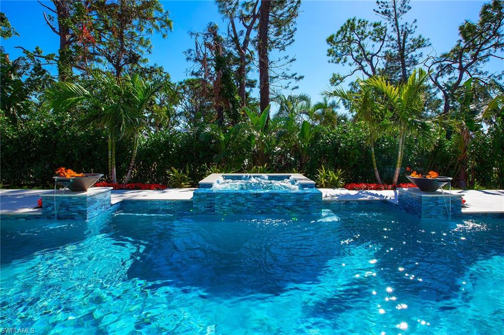 PARK SHORE - Residential