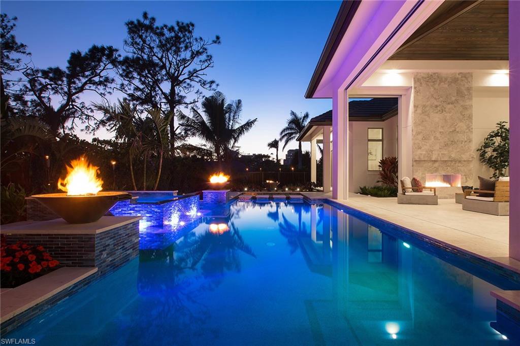 PARK SHORE - Residential