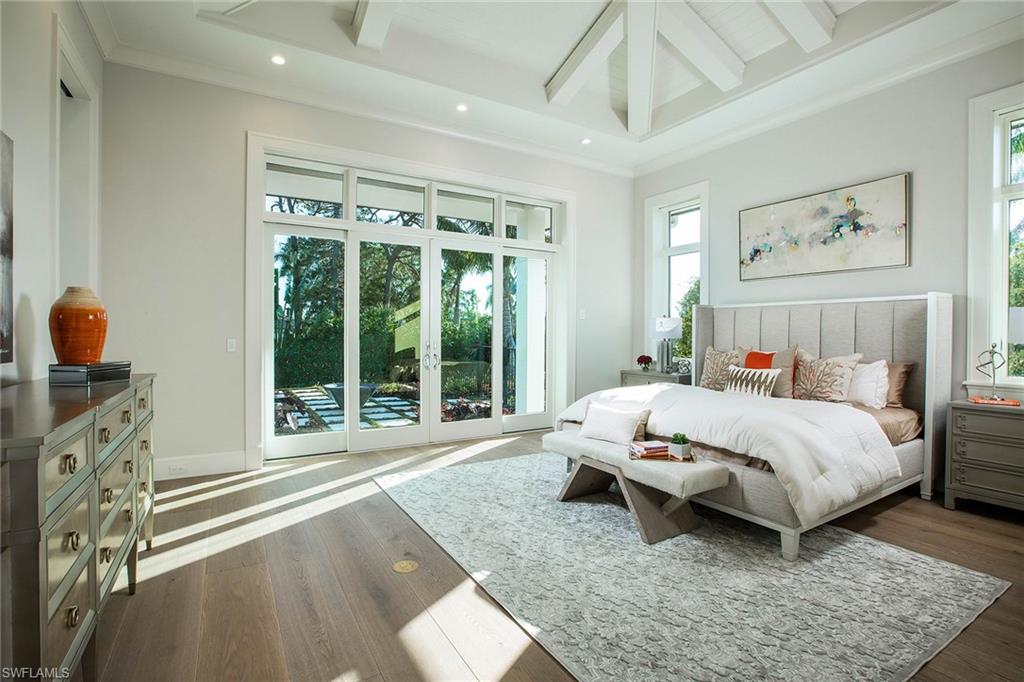 PARK SHORE - Residential