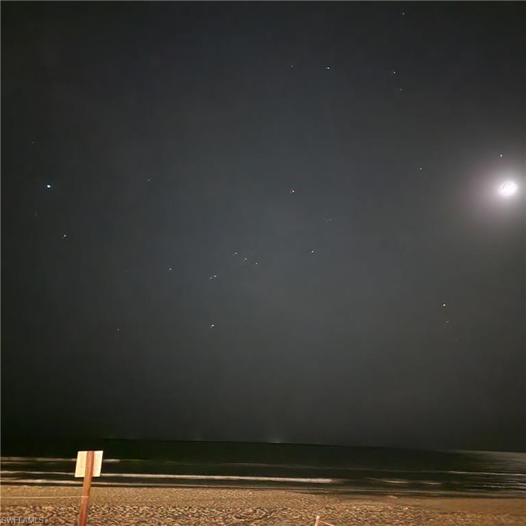 VANDERBILT TOWERS - Residential Lease