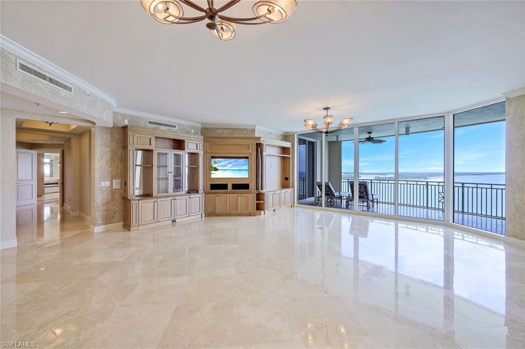 BELIZE - Residential