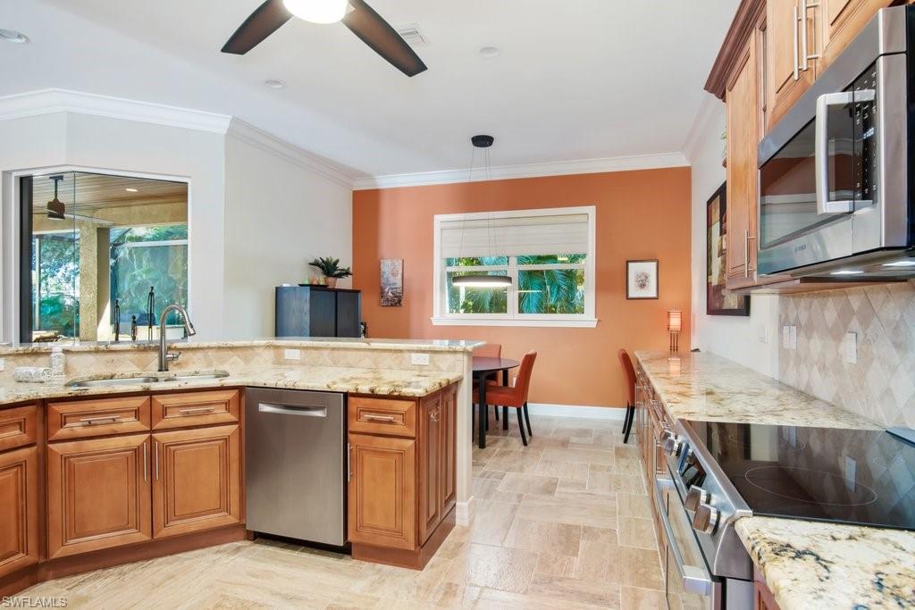 SPANISH WELLS - Residential