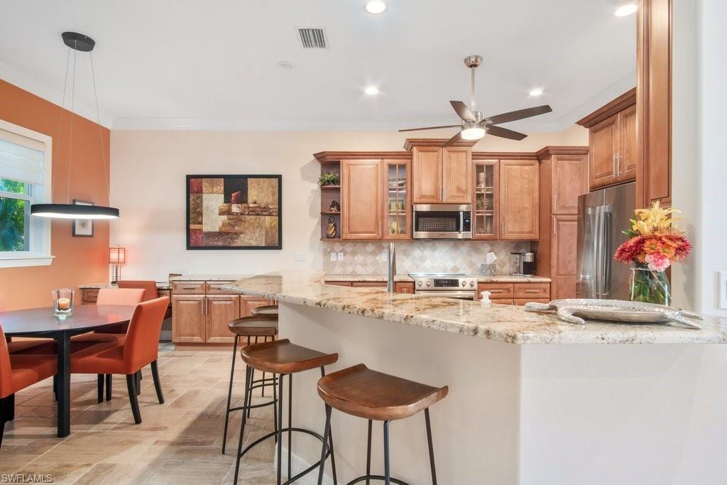 SPANISH WELLS - Residential