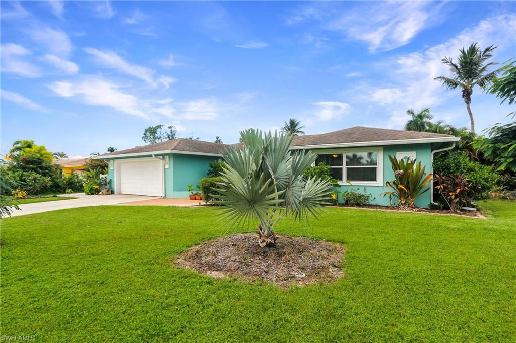 ST ANDREWS AT LELY GOLF ESTATES - Residential